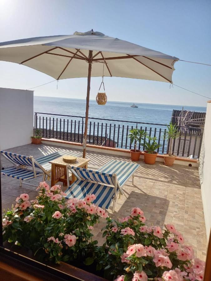 Villa Paradise à Giardini-Naxos Extérieur photo